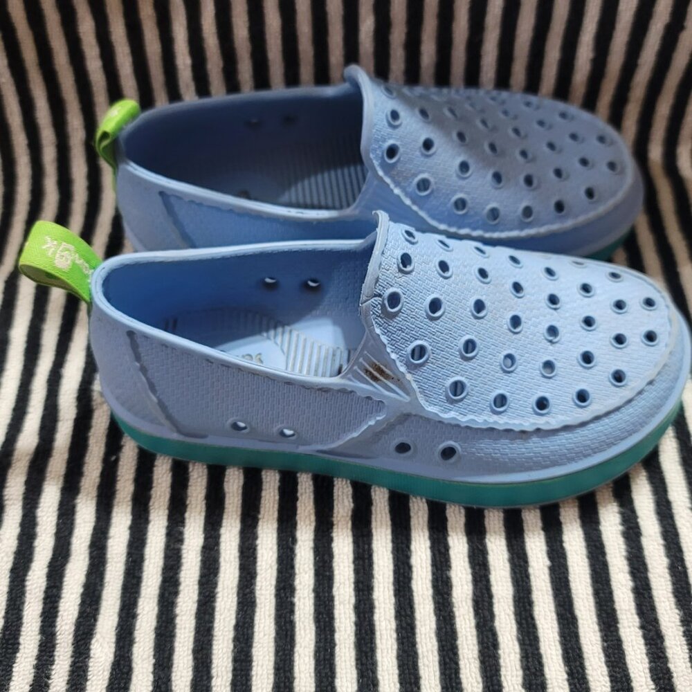 Sanuk Lil Walker Shoes - Picture 4 of 5